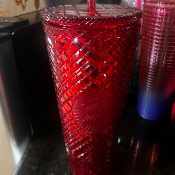 24 Starbucks Cups! - Picture 7 of 10